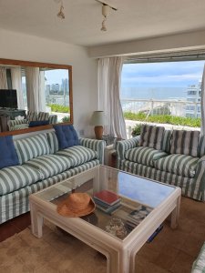 Espectacular penthouse en venta. Edificio Tiburon planta de 3 dormitorios, Punta del Este  - JPA9443A