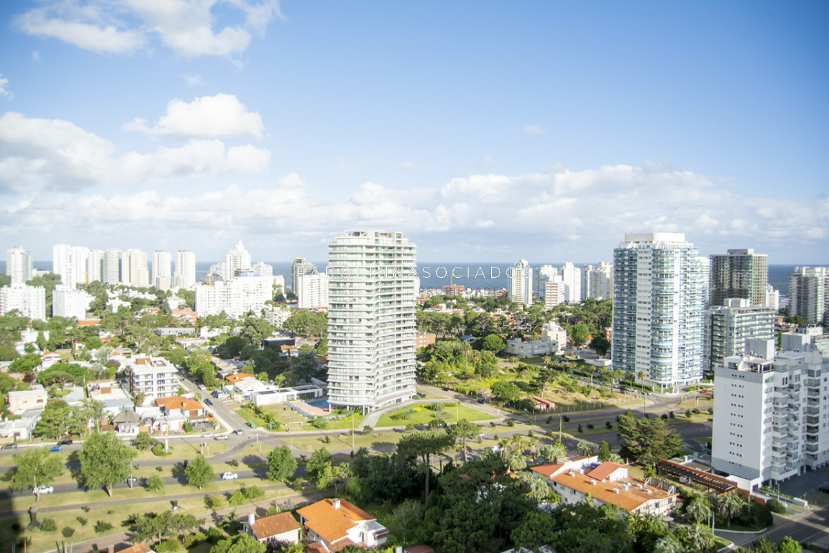 Vende apto de 2 dormitorios en Miami Boulevard ! Punta del este - JPA11578A