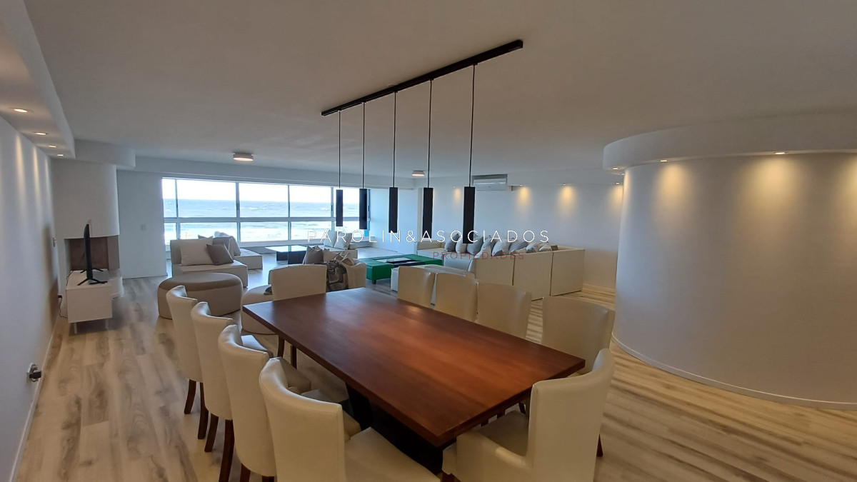 Brava - GoPunta - Portal Inmobiliario de Punta del Este - Maldonado