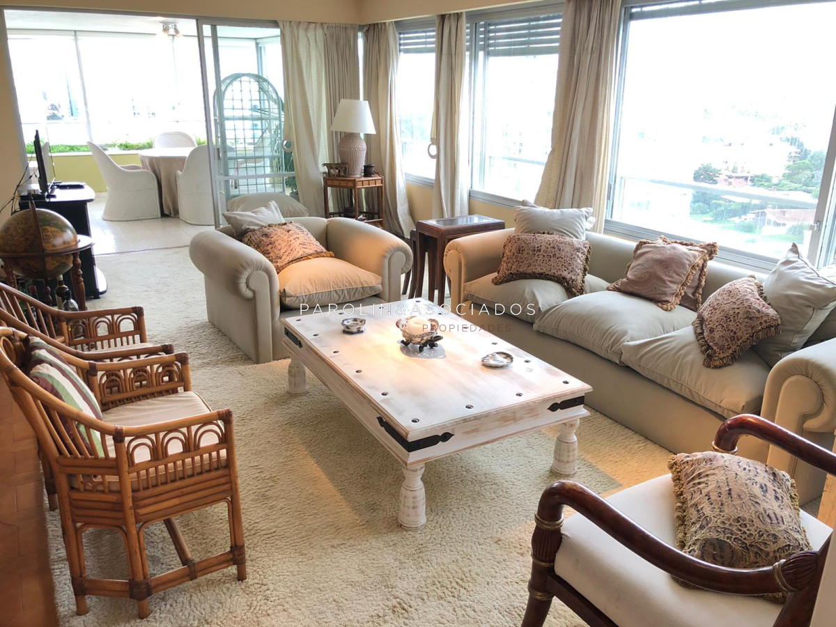 Brava - GoPunta - Portal Inmobiliario de Punta del Este - Maldonado