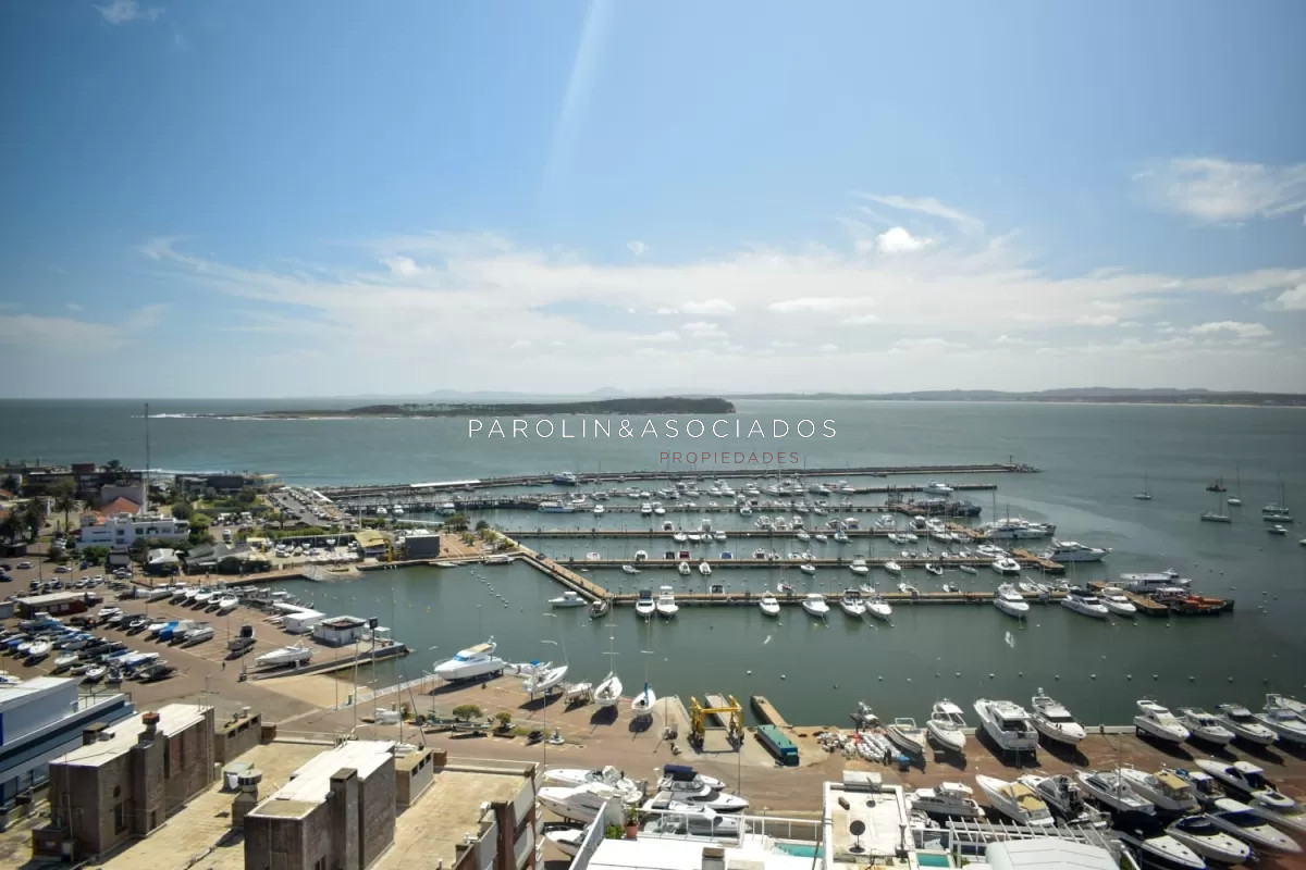 Departamento de 3 dormitorios + dep. en venta en Edif. Fontemar, vista al Puerto - JPA11990A