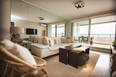 Departamento en venta de 3 suites en Punta del Este