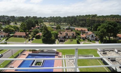 Apartamento en venta de 1 dormitorio en Torre Greenlife, Punta del Este.