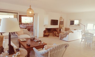 Apartamento en venta de 3 dormitorios en Casa del mar, Punta del Este.