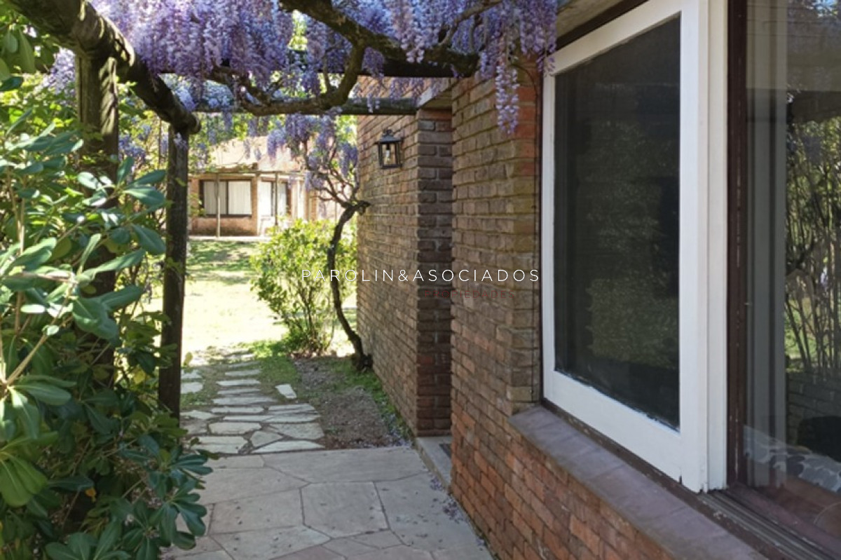 Impecable casa comoda y espaciosa en Punta Ballena - GoPunta - Portal Inmobiliario de Punta del Este - Maldonado
