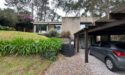 Vende casa muy linda en Pinares , Punta del Este