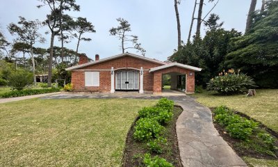 Casa en venta, playa Mansa-Punta del Este.
