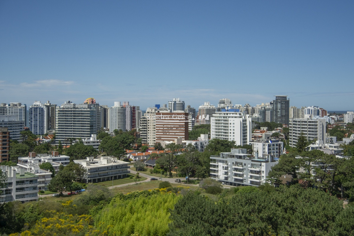 Apartamento ID.2766 - VENTA ROOSVELT TRES DORMITORIOS OCEAN DRIVE PISO ALTO