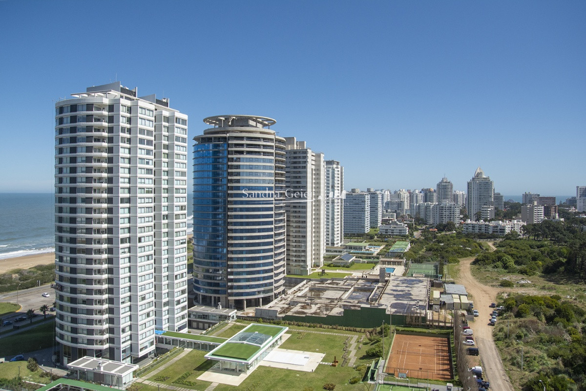 Apartamento ID.1998 - Hermoso departamento frente al mar!!!