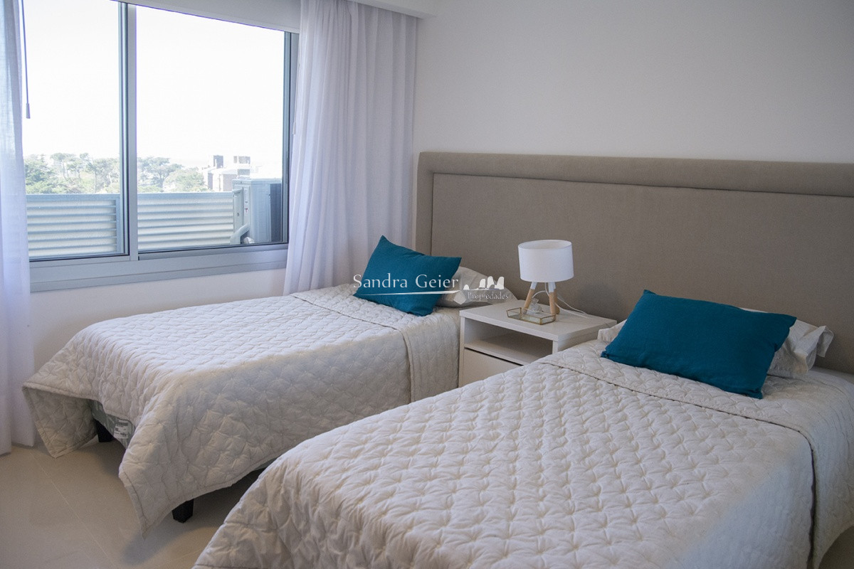 Apartamento ID.1996 - VENTA BRAVA Hermoso departamento frente al mar!!!
