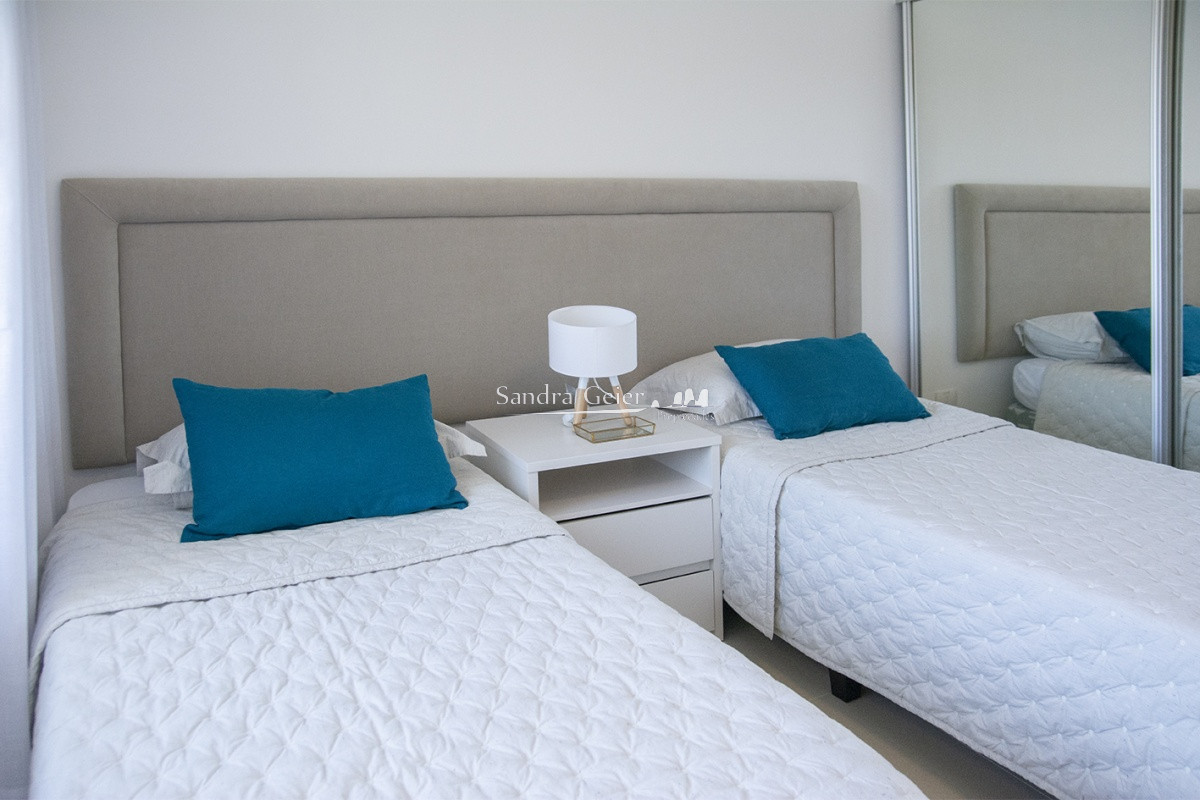 Apartamento ID.1996 - VENTA BRAVA Hermoso departamento frente al mar!!!