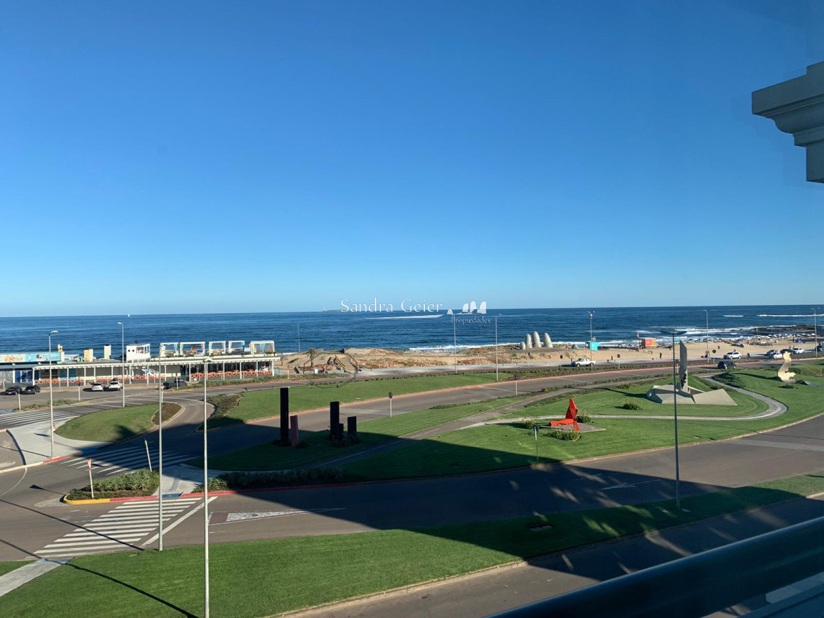 Apartamento ID.2153 - Hermoso Departamento en venta con agradable vista. Torre Imperiale.