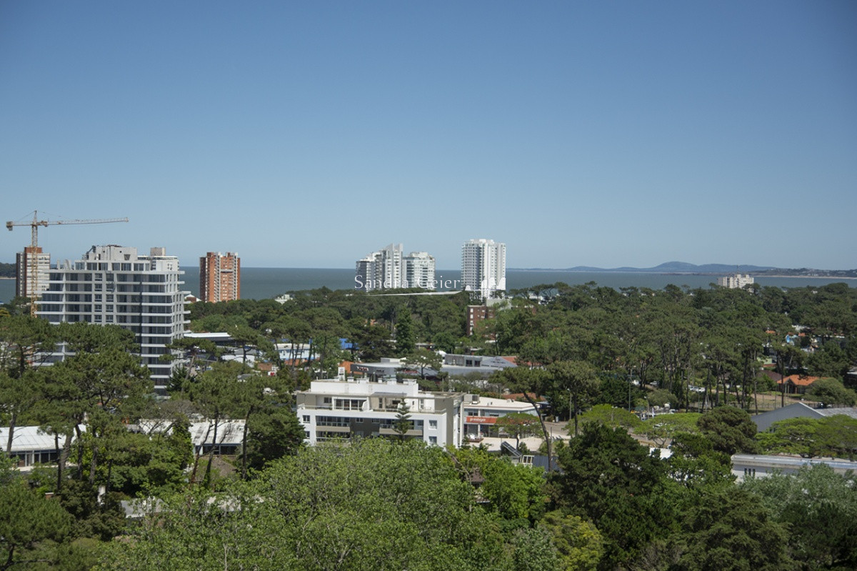 Apartamento ID.2766 - VENTA ROOSVELT TRES DORMITORIOS OCEAN DRIVE PISO ALTO