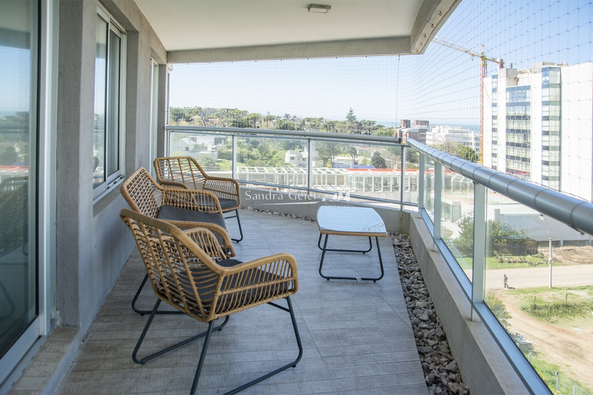 Apartamento ID.1996 - VENTA BRAVA Hermoso departamento frente al mar!!!