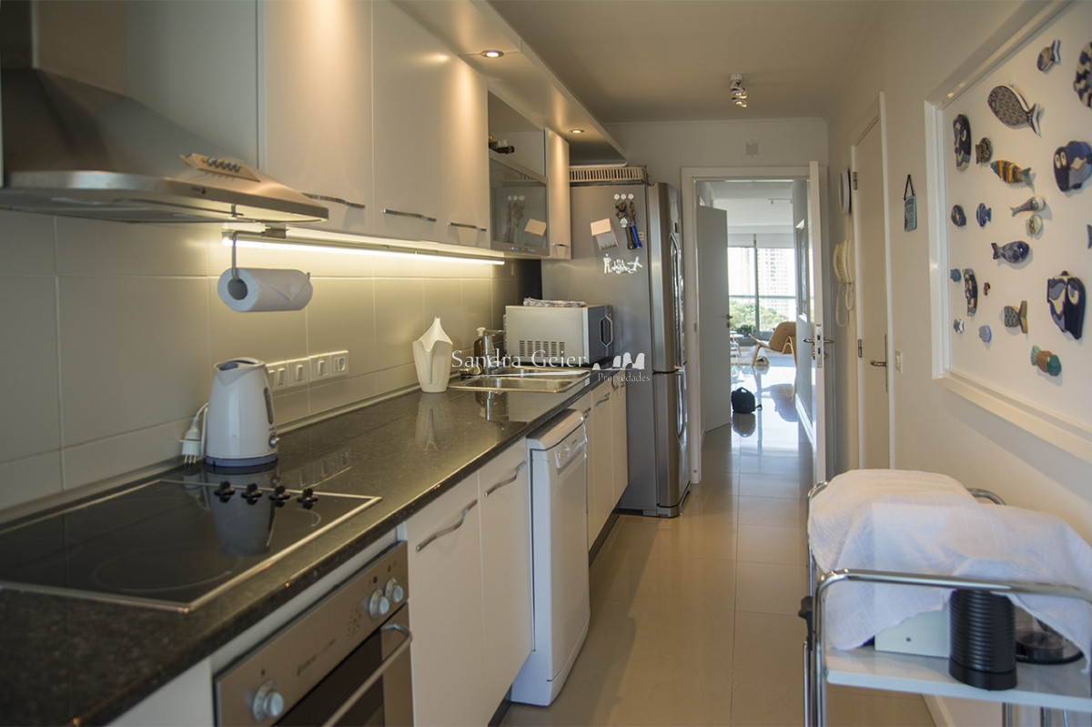 Apartamento ID.2840 - Vende gran apartamento en Brava - Punta del Este de 3 Dormitorios