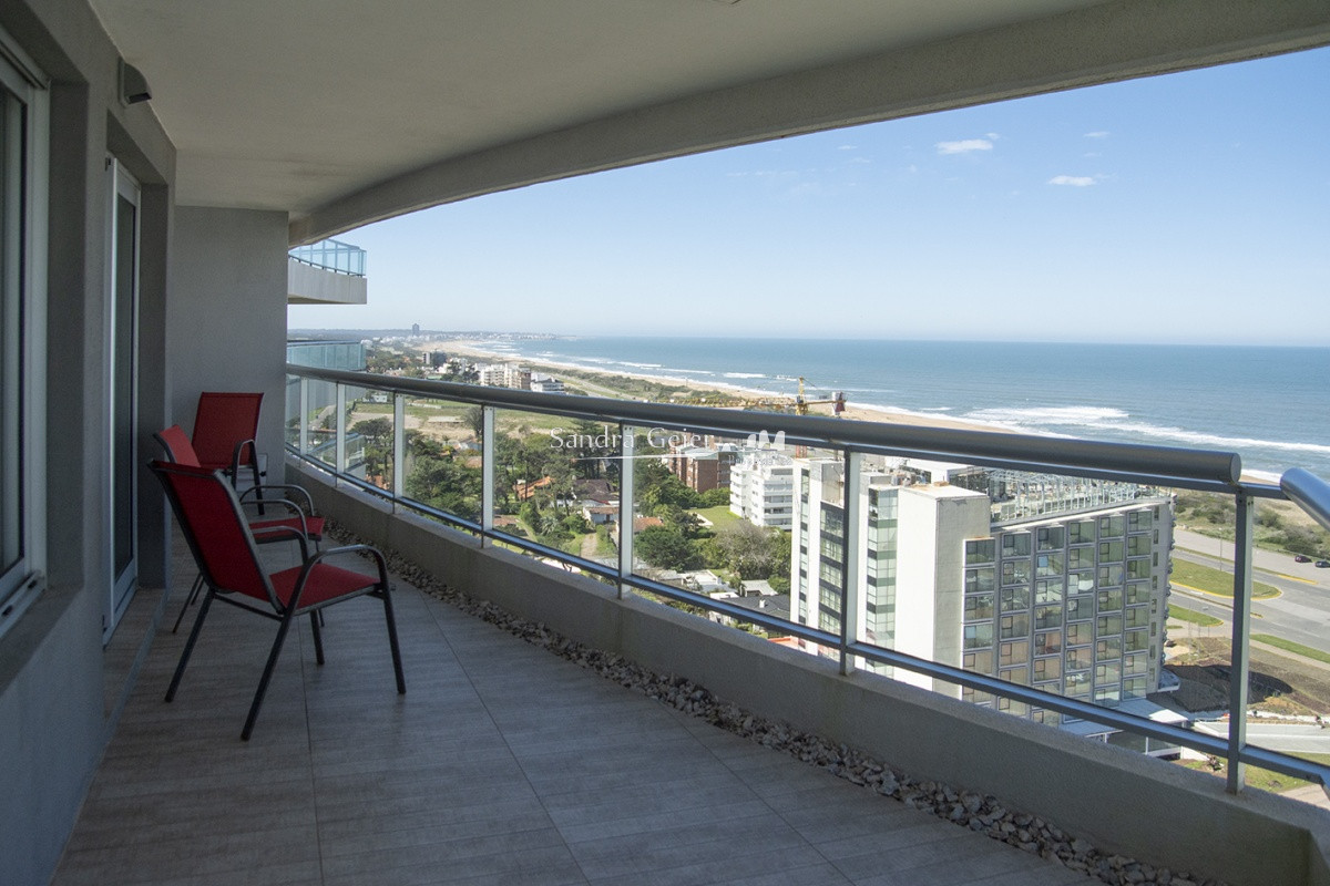 Apartamento ID.1998 - Hermoso departamento frente al mar!!!