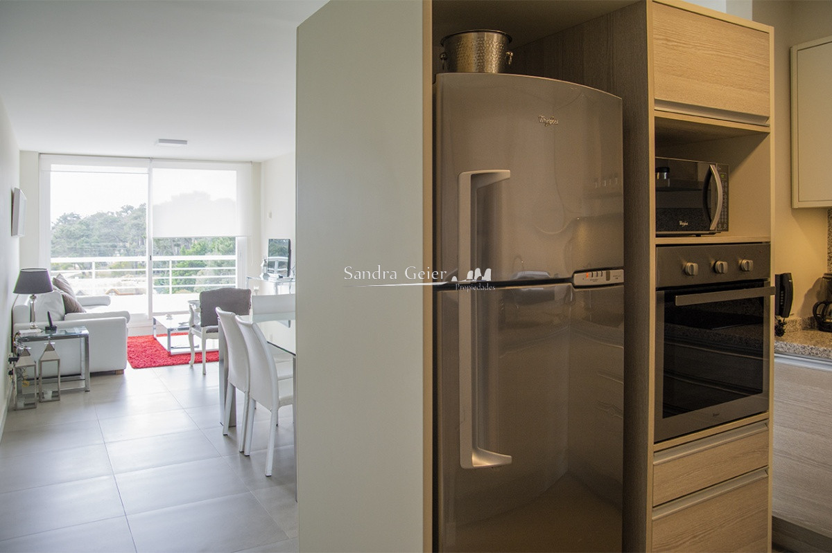 Apartamento ID.2946 - Departamento de 2 dormitorios en venta, Punta del Este