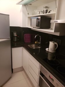 Apartamento ID.2947 -  PENINSULA Vende apartamento de 2 dormitorios en Punta del Este