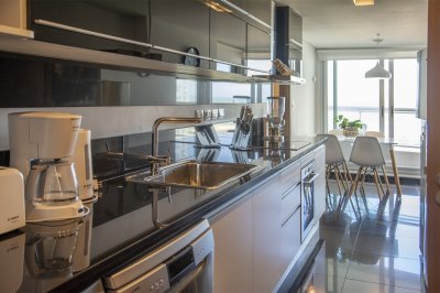 Apartamento ID.1996 - VENTA BRAVA Hermoso departamento frente al mar!!!