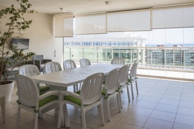 Apartamento ID.2980 - Hermoso Pent-house en torre Imperiale ,venta en zona de la Brava.