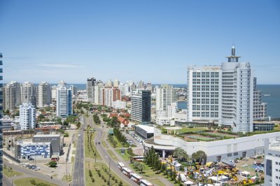Apartamento ID.2430 - Departamento de 2 suites en venta en Alexander Boulevard, Playa MAnsa
