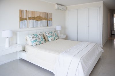 Apartamento ID.2980 - Hermoso Pent-house en torre Imperiale ,venta en zona de la Brava.