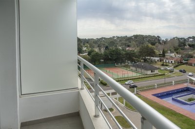 Apartamento ID.2946 - Departamento de 2 dormitorios en venta, Punta del Este
