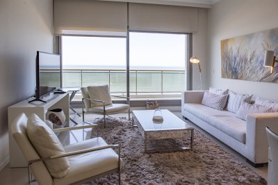 Apartamento ID.2980 - Hermoso Pent-house en torre Imperiale ,venta en zona de la Brava.