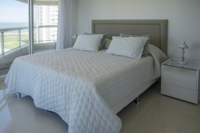Apartamento ID.1996 - VENTA BRAVA Hermoso departamento frente al mar!!!