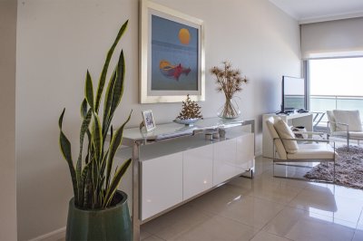 Apartamento ID.2980 - Hermoso Pent-house en torre Imperiale ,venta en zona de la Brava.