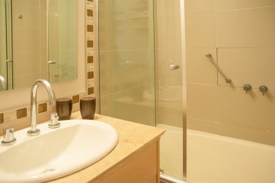 Apartamento ID.2766 - VENTA ROOSVELT TRES DORMITORIOS OCEAN DRIVE PISO ALTO