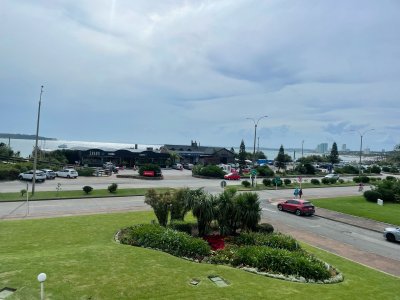 Apartamento ID.2189 - Hermoso Departamento de 3 dormitorios en venta frente al mar. 