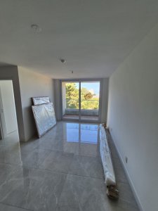 Apartamento ID.3317 - Invierta en Punta del este en hasta 100 cuotas. Departamentos en venta.
