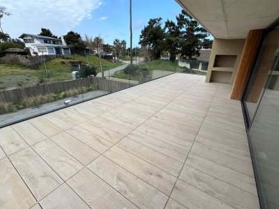 Apartamento ID.3433 - Departamento de 2 dormitorios con 2 baños en venta, gran terraza. Walmer Lagoon