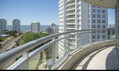 VENTA ROOSVELT TRES DORMITORIOS OCEAN DRIVE PISO ALTO