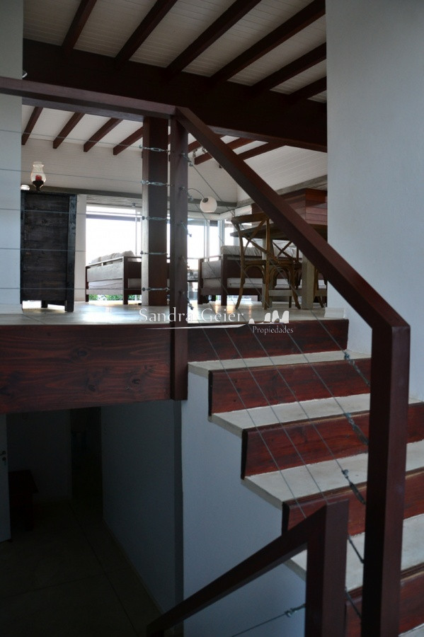 Casa ID.3026 - Casa en venta estilo minimalista a 300 mts del mar, El chorro.
