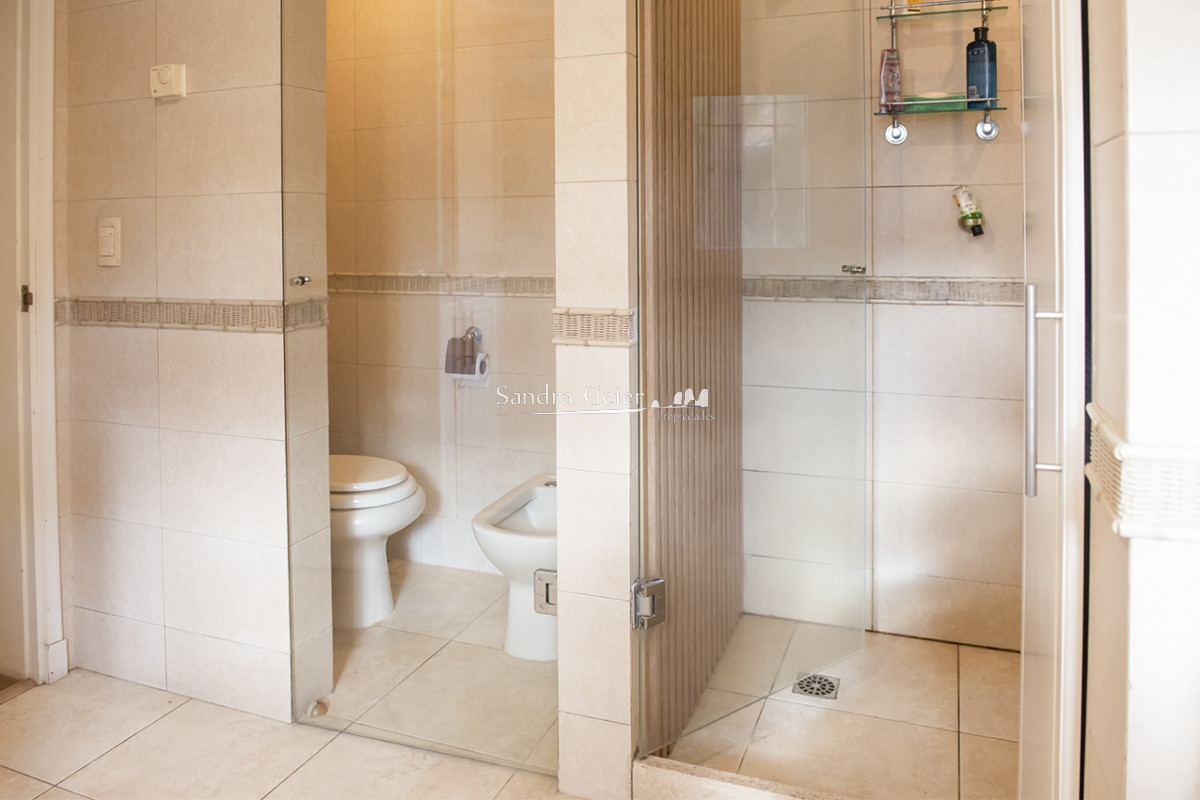 Casa ID.2654 - Casa en Venta de 4 dormitorios en San Rafael , Punta del este 