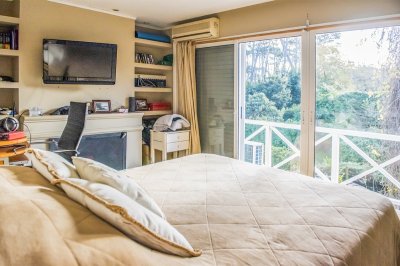 Casa ID.2654 - Casa en Venta de 4 dormitorios en San Rafael , Punta del este 