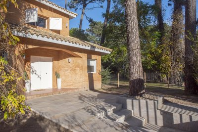 Casa ID.2654 - Casa en Venta de 4 dormitorios en San Rafael , Punta del este 