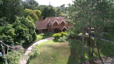 Casa ID.2470 - Propiedad exclusiva ubicada en Golf, Punta del este 
