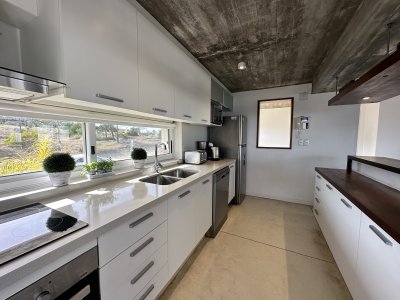 Casa ID.3026 - Casa en venta estilo minimalista a 300 mts del mar, El chorro.