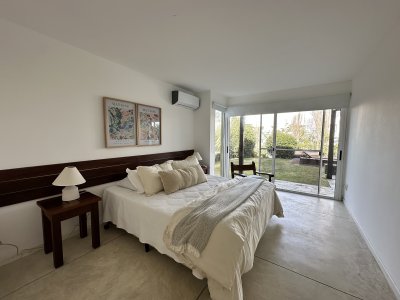 Casa ID.3026 - Casa en venta estilo minimalista a 300 mts del mar, El chorro.