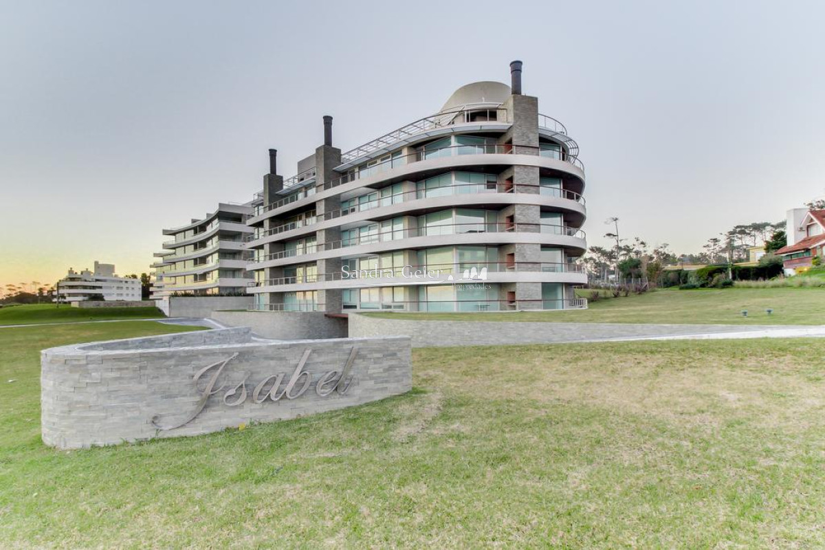 Apartamento ID.3444 - Departamento de 3 dormitorios en venta. Gran Oportunidad en Mansa.