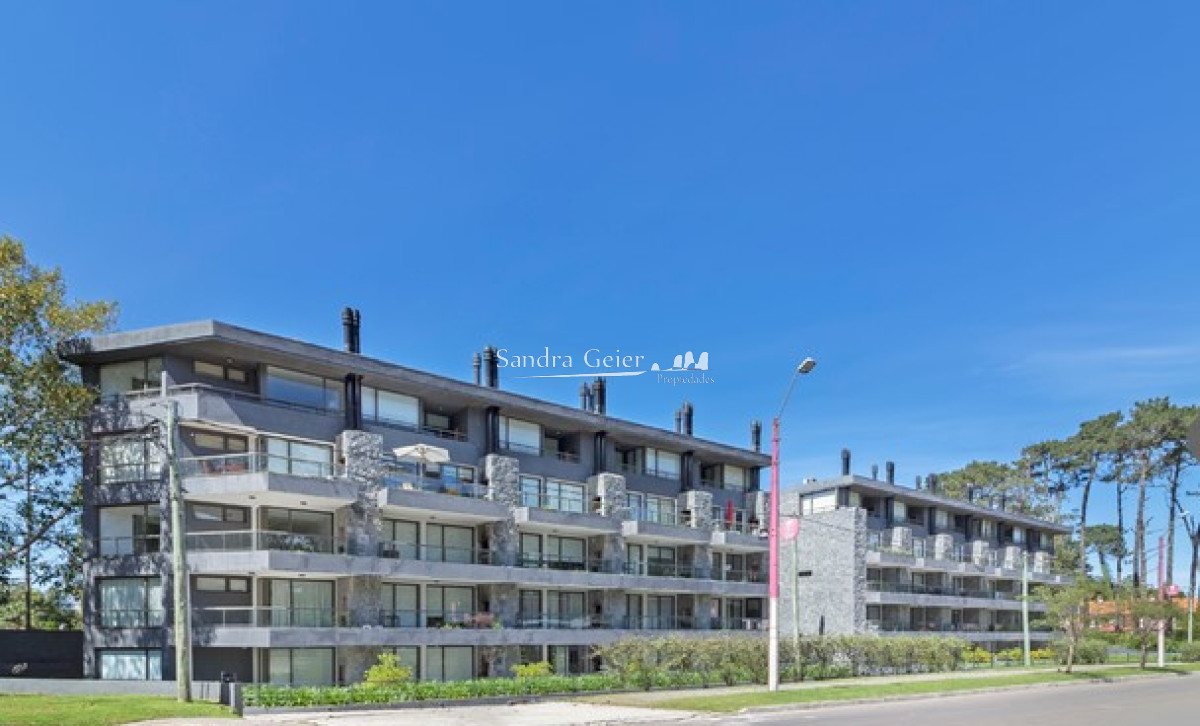 Apartamento ID.3413 - En Edificio Unique, te ofrecemos departamento de 2 dormitorios. 