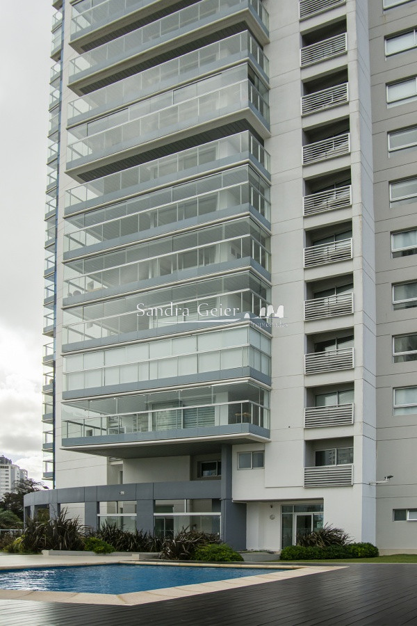 Apartamento ID.3336 - Departamento de 2 dormirorios en venta en Miami Boulevard, Punta del Este