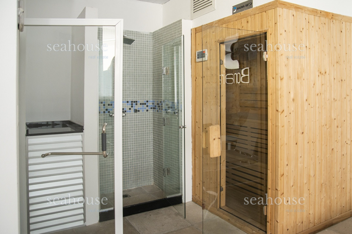 Apartamento Ref.407 - Departamento en Península Edificio Bonaire,  3 dormitorios.