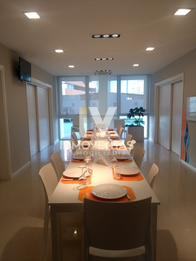 Apartamento ID.4611 - Vende apartamento de 2 dormitorios y medio, Punta del Este 