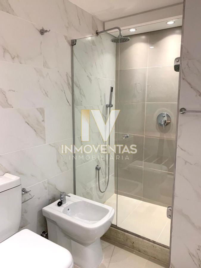 Apartamento ID.4528 - Apartamento en Venta de 2 dormitorios en Edificio I´marangatu, Playa Mansa , Punta del Este