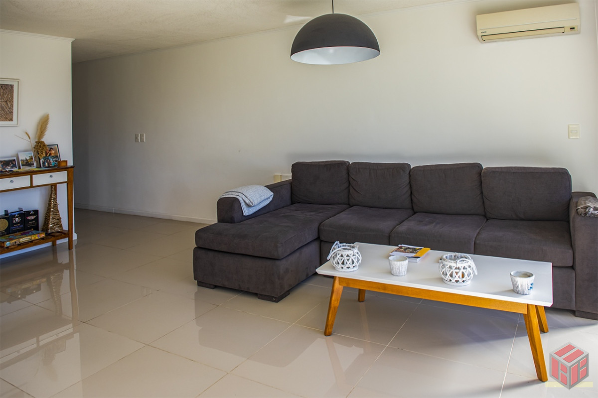 Apartamento ID.8987 - Apartamento en venta en Avenue Roosevelt, 2 dormitorios, bajos gastos comunes 