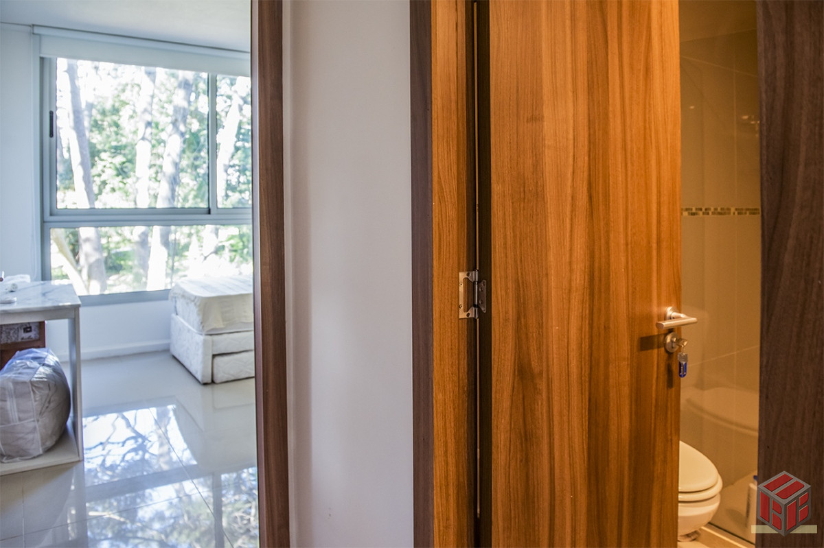 Apartamento ID.8987 - Apartamento en venta en Avenue Roosevelt, 2 dormitorios, bajos gastos comunes 